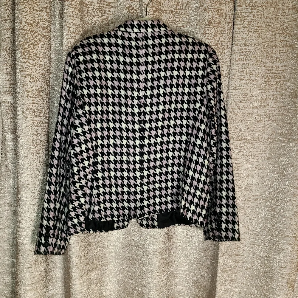 Sag Harbor Black, White, lavender Blazer with Houndstooth Pattern - Picture 2 of 8